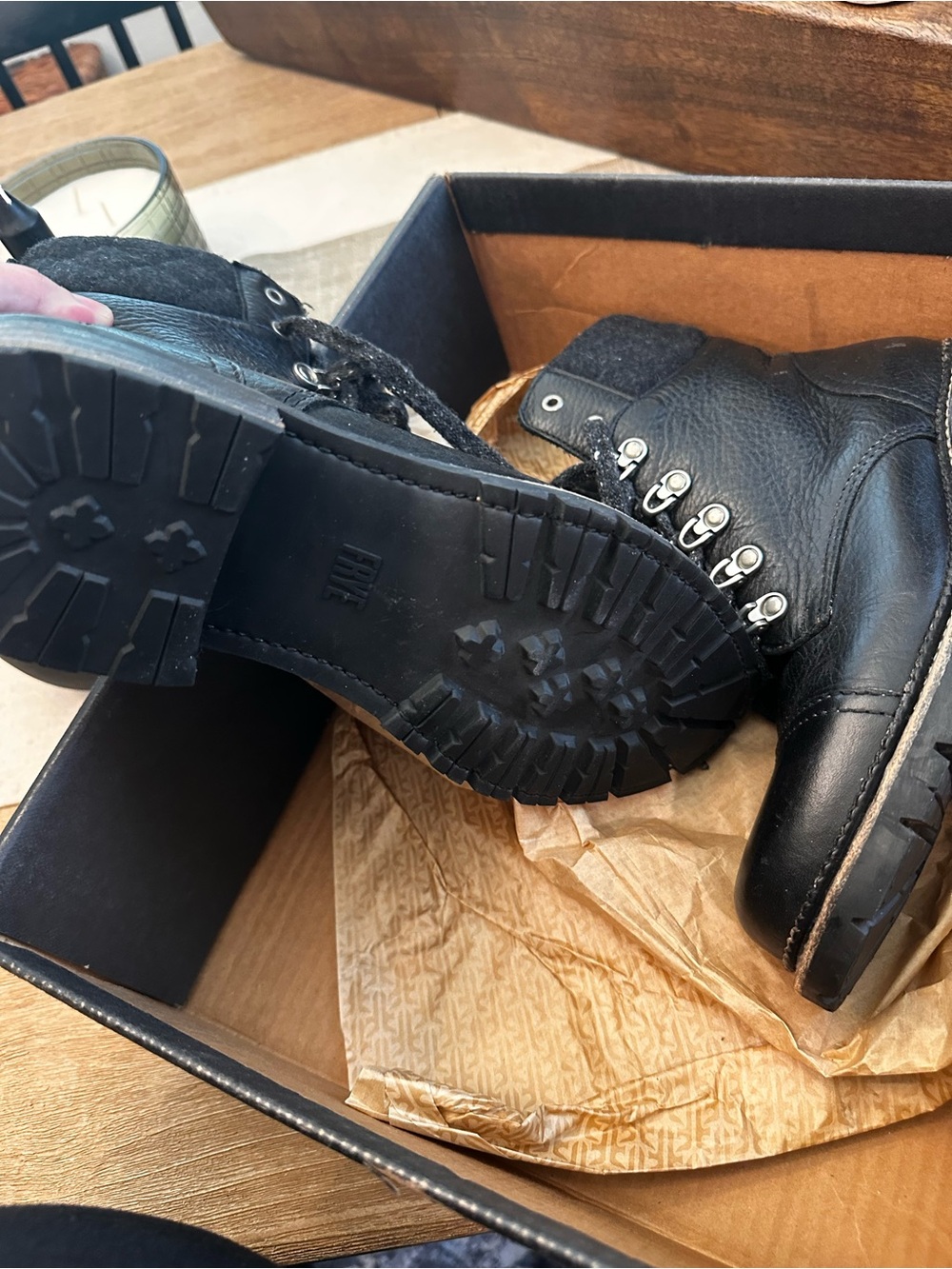 Frye hiker boot - Picture 5 of 5